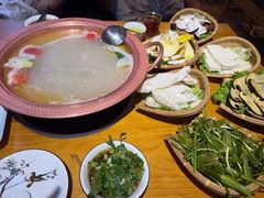 -民食香·腊排骨野生菌美食(木府店)