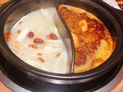 -牛小嫩串串火锅(老国贸总店)