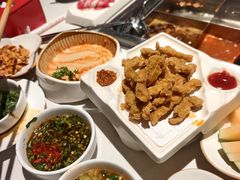 -海底捞火锅(长宁路龙之梦店)