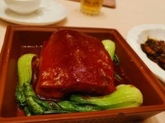 腌笃鲜砂锅-吴越荣记苏州菜·松鼠桂鱼100%活鱼现做(斜塘老街店)