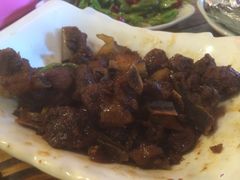 -小锅巴纳西餐厅