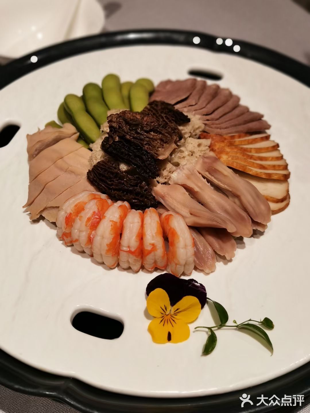 美食探店|本帮菜餐厅里的每一道都是好味道！