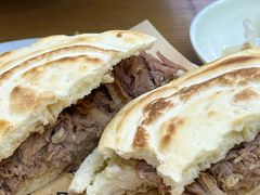 精瘦肉夹馍-东关吉祥西安腊汁肉夹馍(健德门店)