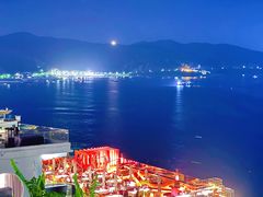 -蜜悦·波西塔诺悬崖海景餐厅