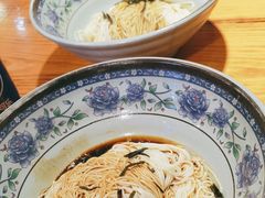 葱油拌面-老外婆本帮面(塔城路店)