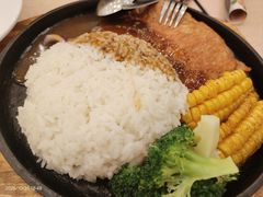 -佰搭果·广式茶餐厅(西华路店)