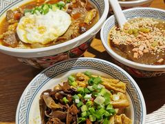 -粉吖吖·邵阳米粉(体育西路店)