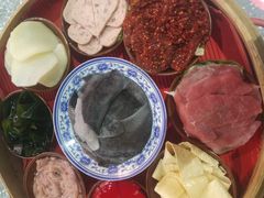 -董眼镜火锅(洪崖洞总店)