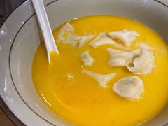 金汤黄鱼馄饨-南小蟹手工點心(三里屯店)
