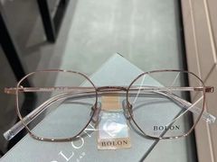 -爱视眸Eyeblling眼镜·依视路·蔡司镜片折扣店(百联南方商城购物中心)