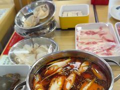 -杨老板·海鲜集市火锅·鲜切牛肉(中防万宝店)