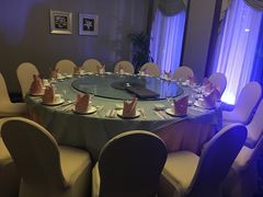 包厢-御花园·粤菜·海鲜火锅(中山公园店)