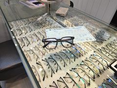 -锦泉眼镜·视光体验中心(仓边路店)