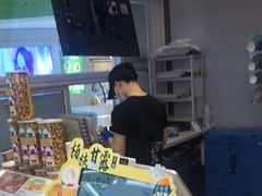 -DQ·蛋糕·冰淇淋(湖景东路店)