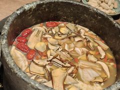 -蘑界·野生菌火锅(深业上城店)