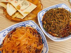 -晓峰手工擀面皮(新民街总店)