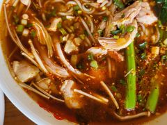 酸辣米线-香江小厨 The Kitchen(香江俱乐部店)