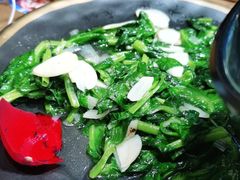 豌豆尖爆石笋蒜蓉免辣-雀舞云南菜(乐客城店)