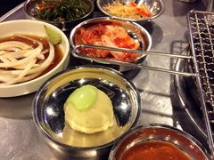 -釜山火炉·海鲜烤肉(紫藤路店)