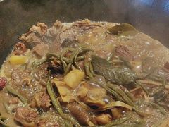 -锅老头海鲜铁锅炖