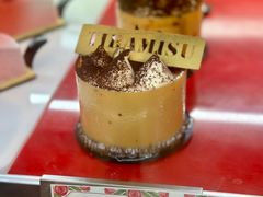 -上海和平饭店维克多咖啡厅 Victor's