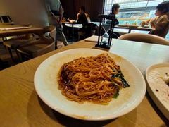开洋葱油拌面-枕水江南(铁西万象汇店)