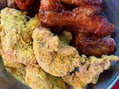 -BHC炸鸡(明洞总店)