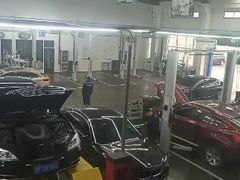 -华胜奔驰宝马奥迪专修连锁(虹梅南路店)