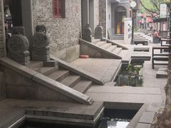 -绳金塔美食街(前进路店)
