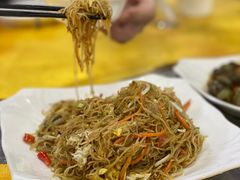 蛋肉炒米粉-胖哥八兄弟大排挡(植村店)