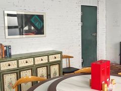 -苹果树下艺术餐厅(宋庄店)