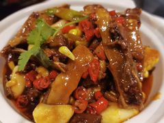 老妈砂锅羊猪蹄-谭十三南昌大排档(船山路总店)