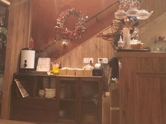 -玛格萝妮比萨屋(陆家浜路店)