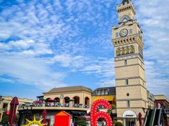 -王府井奥莱临潼小镇(临潼店)