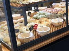 -焙丽拾光(麦凯乐直营店)