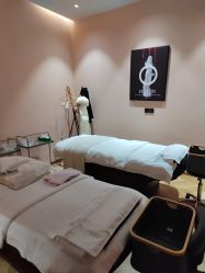 -花隐·美芙炫海菲秀皮肤管理中心