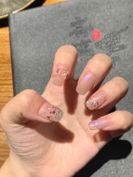 -馨米兰美甲美睫