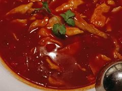 -江渔儿酸菜鱼(奥园广场金发购物中心店)