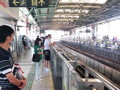 -全家便利店(长江南路站店)