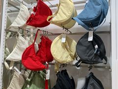 -优衣库(东莞东城万达广场店)