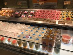 -罗森尼娜(德思勤店)