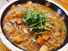 -闯关东东北农家菜(崂山石老人店)
