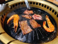 -炼火烤肉店