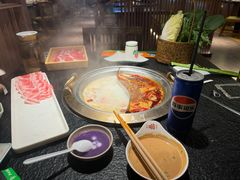 -熊喵来了火锅(长安万达第94分店)