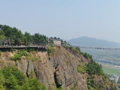 -玻璃桥景区石牛寨