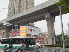 -必胜客(大润发店)