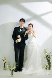 -喜爱高定婚纱摄影