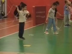 -悦动体能篮球羽毛球网球(三里河店)