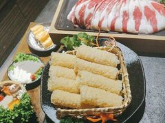 黄金卷-湊湊火锅·茶憩(新中关购物中心店)
