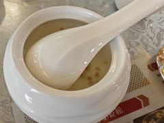 -汗腾格里·风味餐厅(新疆驻京办店)